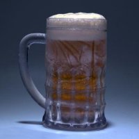 Velik hladilni kozarec za pivo