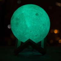 3D lunina svetilka 16 barv